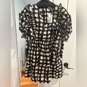 Sea New York. Ginger Gingham Puff Sleeve Dress. Size Medium. Never worn.
